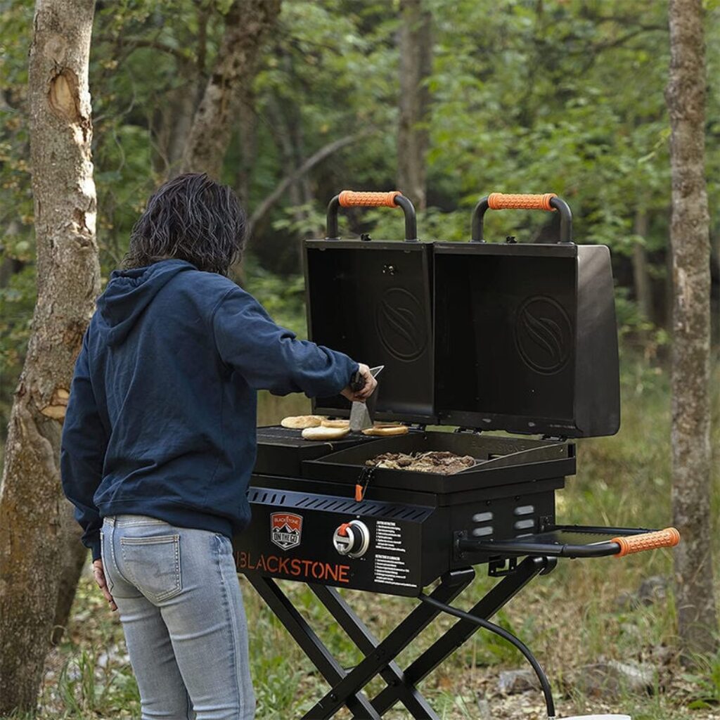 Blackstone On The Go Tailgater 17" Grill & Griddle Combo